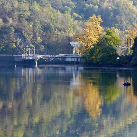 Appartamento *A Setting Between Dordogne And Swimming Pool* Argentat Esterno foto